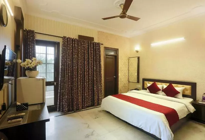 Hotelli The Sunrise View   Corporate Stay