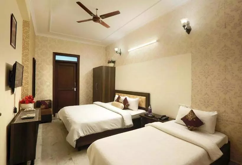 Hotelli The Sunrise View   Corporate Stay