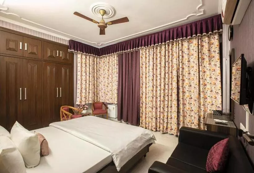 Hotelli The Sunrise View   Corporate Stay
