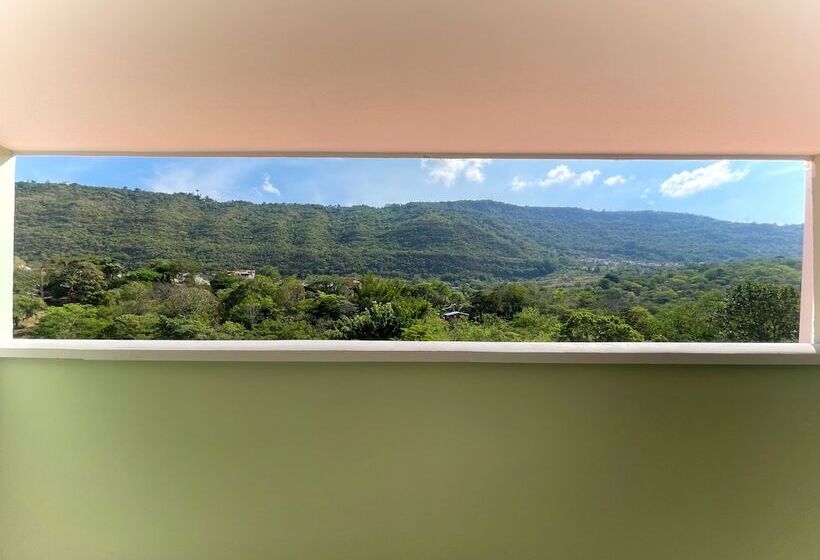 هتل Trip Monkey Del Río