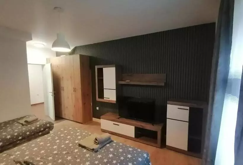 پانسیون Apartman Ena