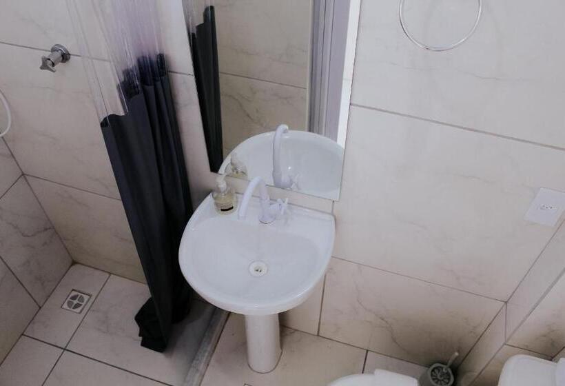 پانسیون Cantinho Do Cunta