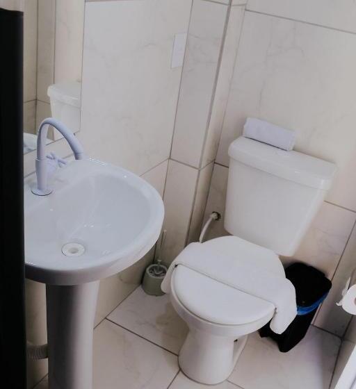 پانسیون Cantinho Do Cunta