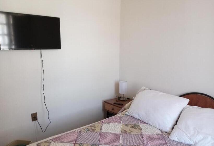 پانسیون Hostal Tierra De Pehuen