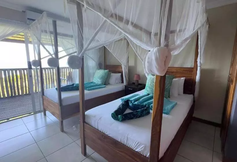 Peri Peri Divers B&b Morrungulo