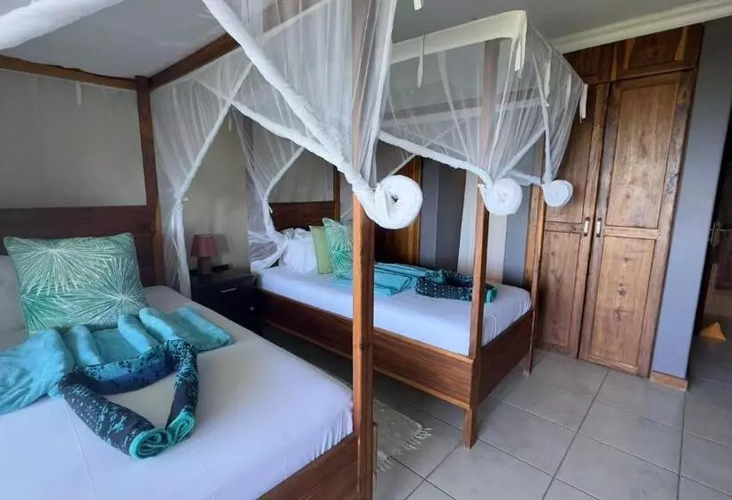 Peri Peri Divers B&b Morrungulo