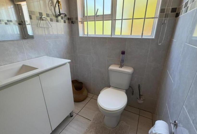 Peri Peri Divers B&b Morrungulo