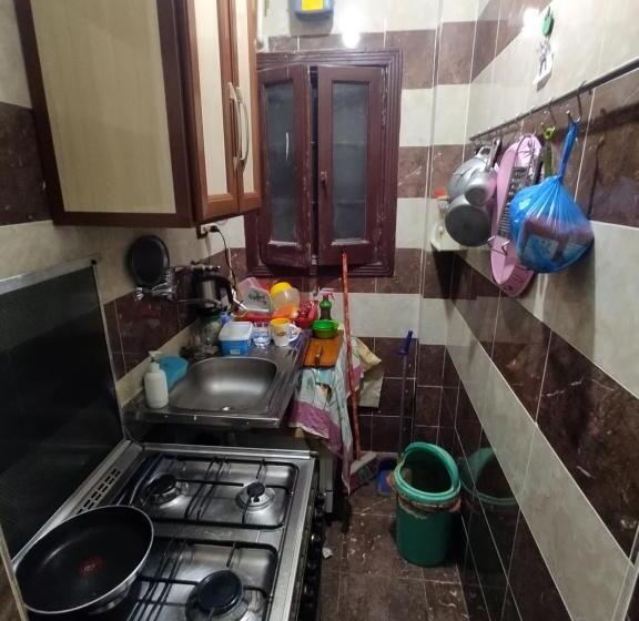 Victoria Hostel For Men Only