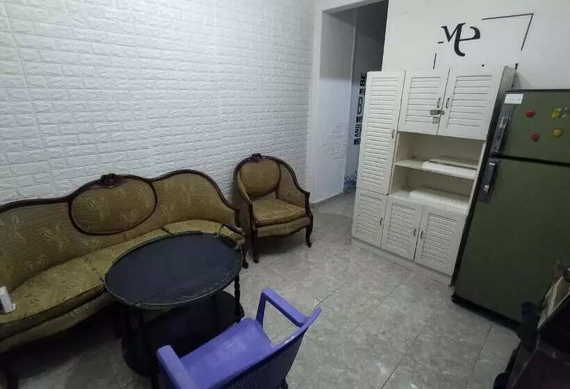 Victoria Hostel For Men Only