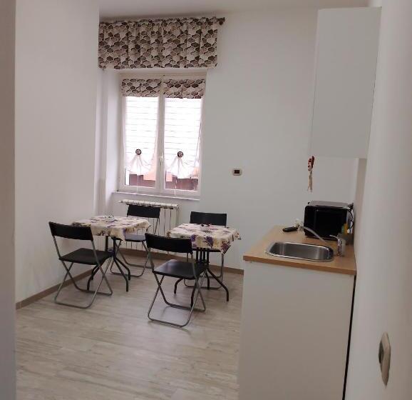 B&b Airport Serenity Suites