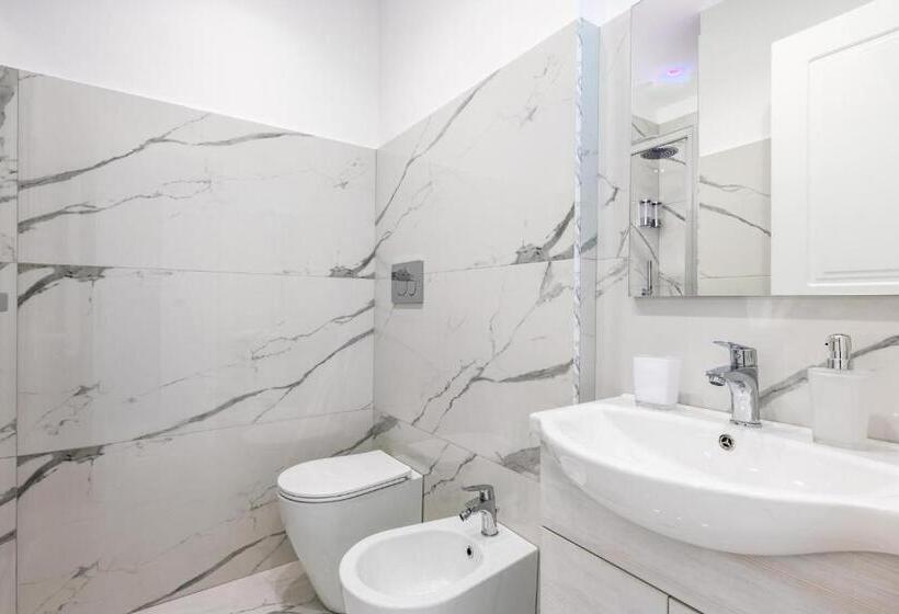 تختخواب و صبحانه Palazzobellini