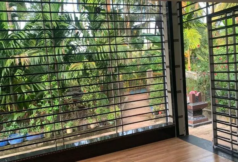 Aamiaismajoitus (B&B) Shivalay Nature’s Stay