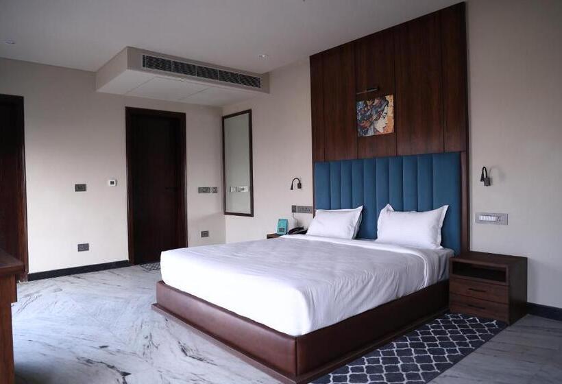 Hotel All Starr Club