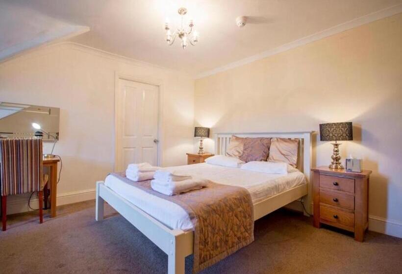 בית מלון כפרי Armstrong Manor