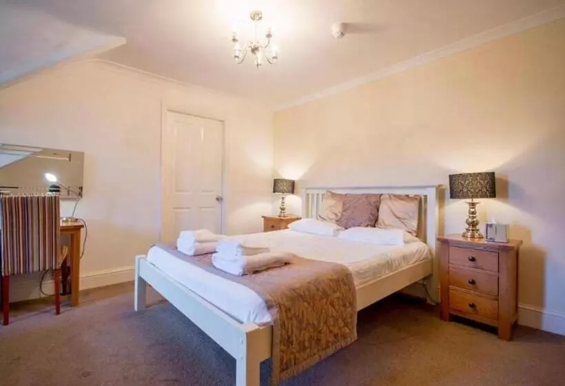 ホテル Armstrong Manor