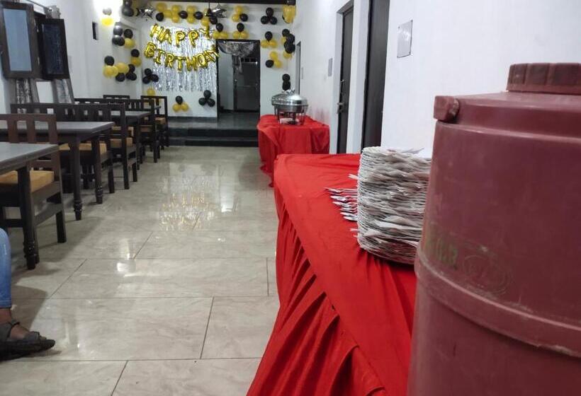 בית מלון כפרי Basant Palace