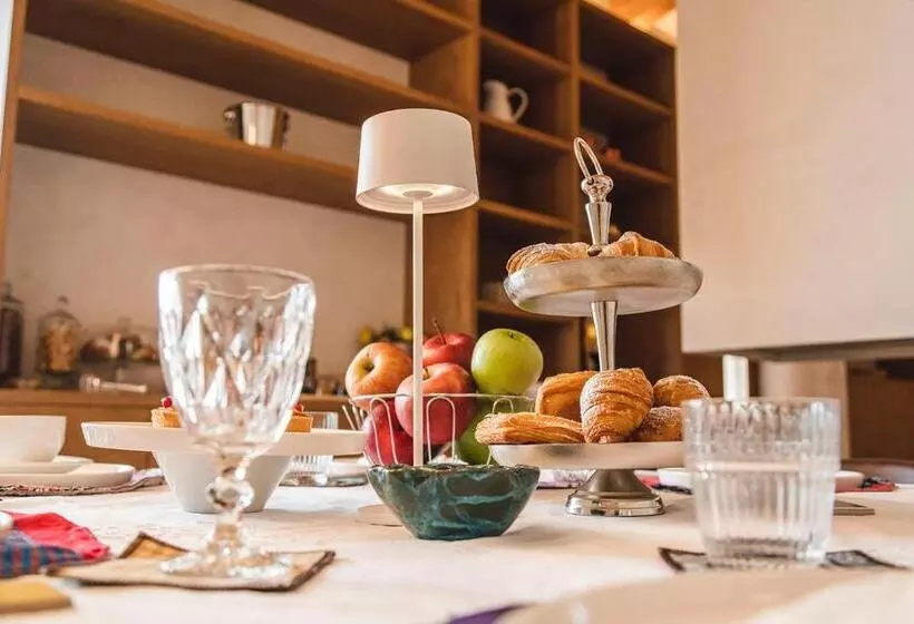 Hotelli Borgo Vinceri