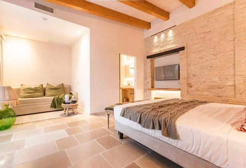 Hotelli Borgo Vinceri