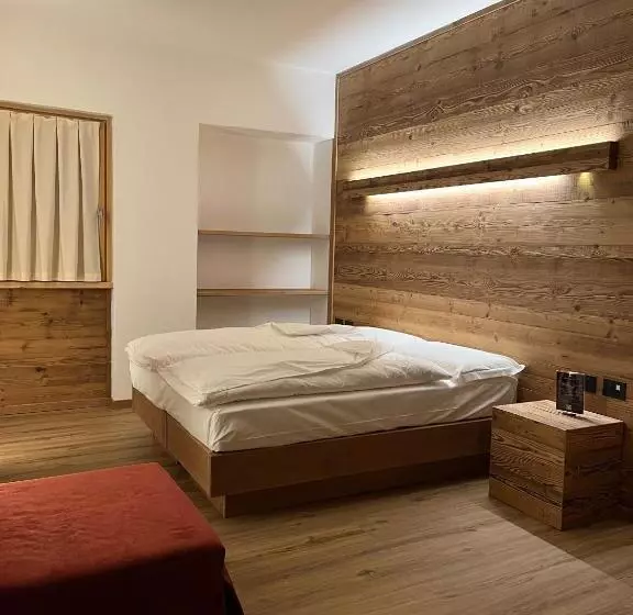 Hotelli Chalet Baita Del Sole