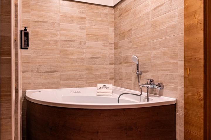 ホテル Chalet Baita Del Sole