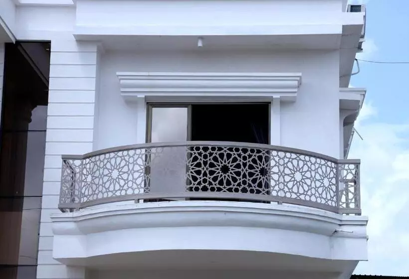 Hôtel Grand