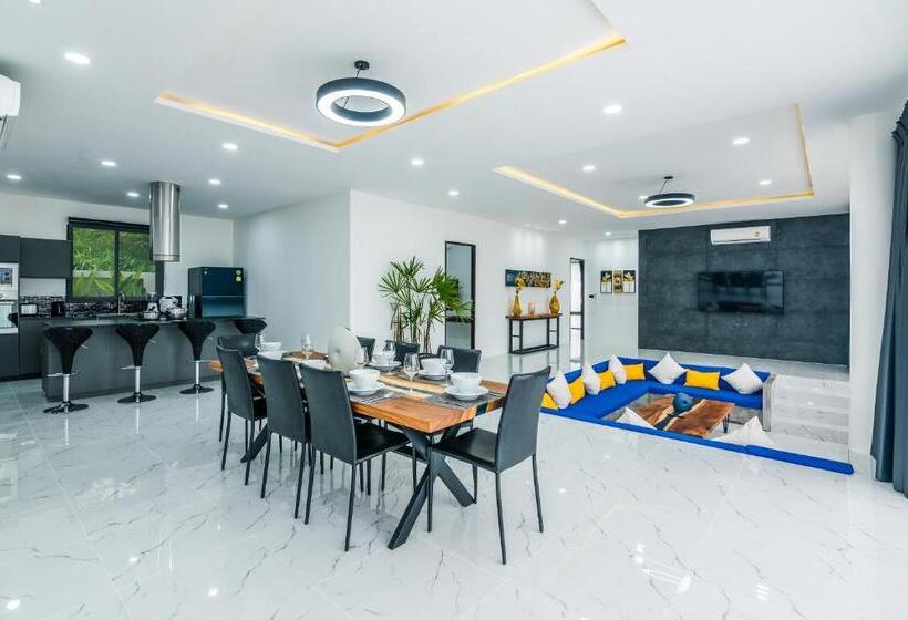 Hotel Mango Hill Residence