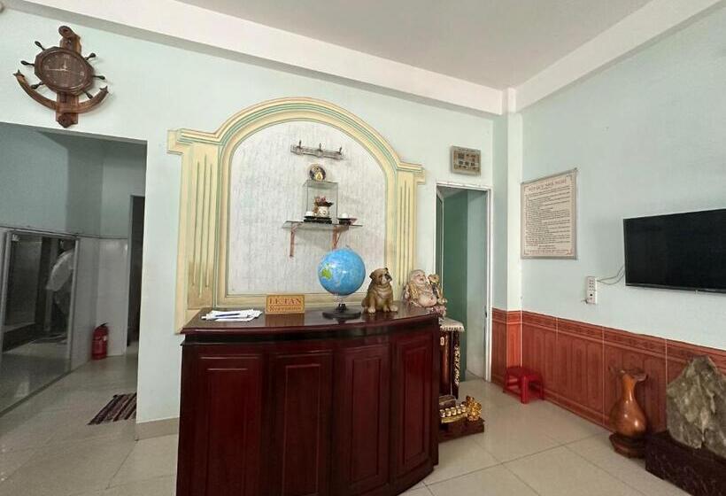 هتل Oyo 1220 Nha Nghi Kim Van