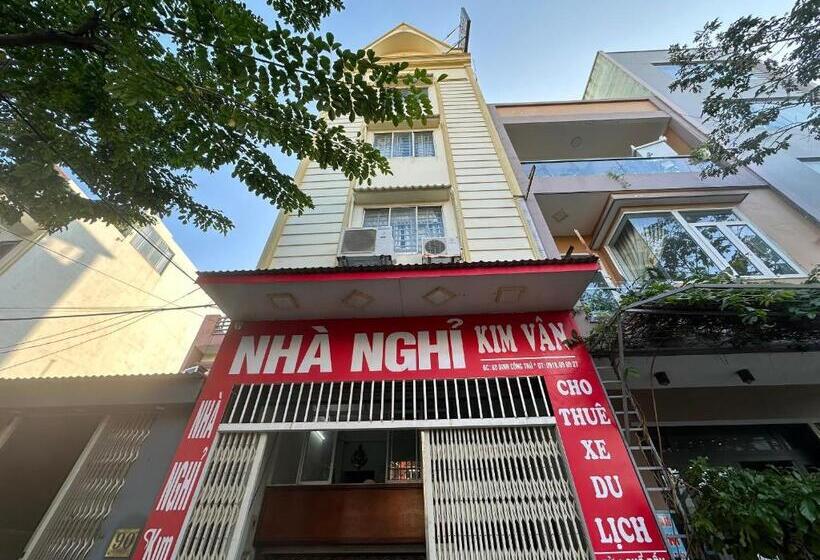 هتل Oyo 1220 Nha Nghi Kim Van