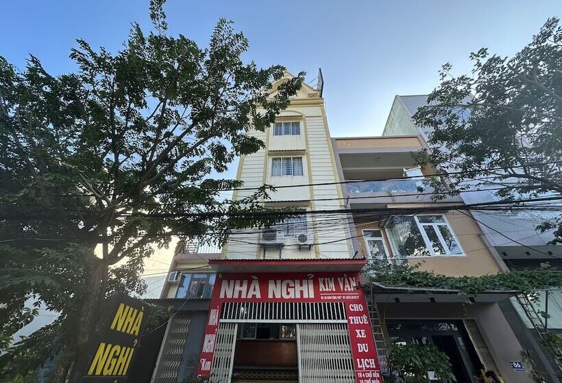 هتل Oyo 1220 Nha Nghi Kim Van