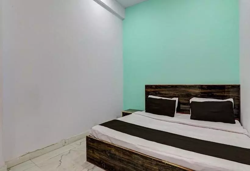 ホテル Oyo Flagship Prayag Bhagirathi