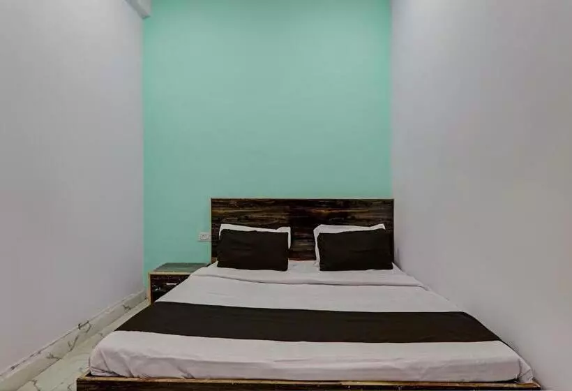 ホテル Oyo Flagship Prayag Bhagirathi