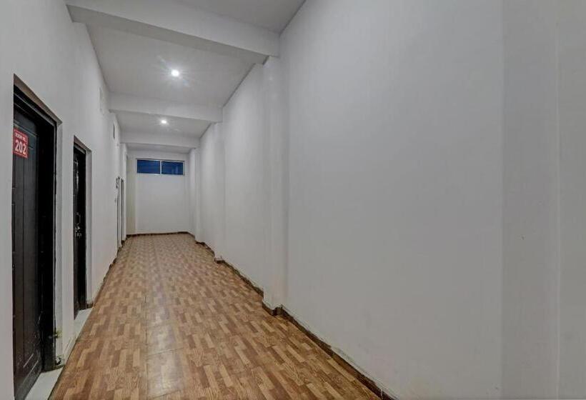 호텔 Oyo Flagship Prayag Bhagirathi