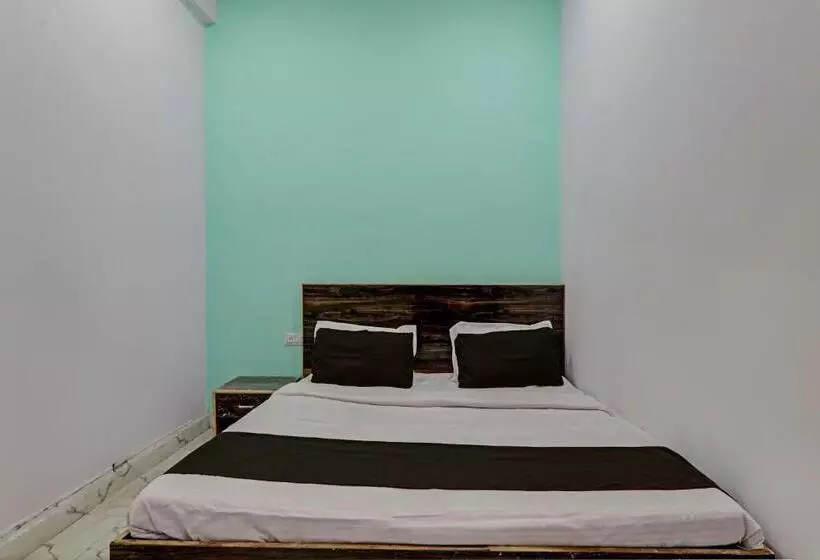 ホテル Oyo Flagship Prayag Bhagirathi