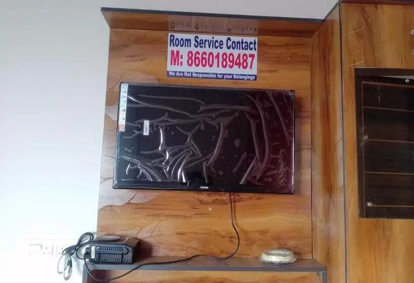 Hotelli Oyo Thirumala Comfort & Lodging