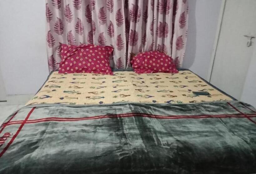 Hotel Shri Paramhansa Sewa Ashram