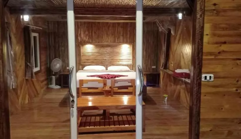 Kohjum Freeda Resort