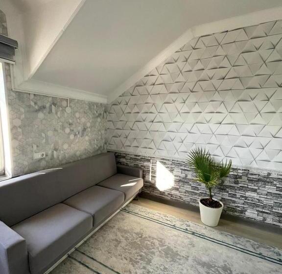 Meridian Hotel & Hostel Complex