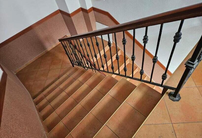 פנסיון Cтаи за гости бърдареви