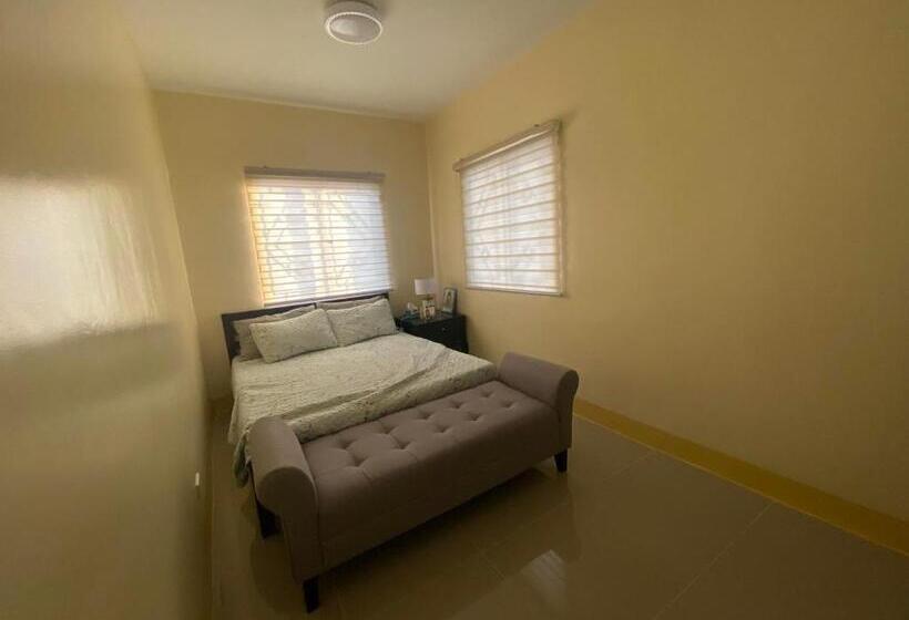 ペンション Denlab Family House