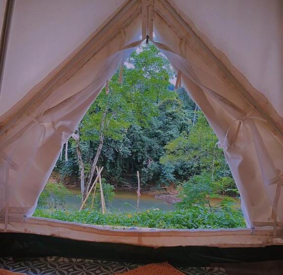 Курорт Amornkeeree Khao Sok Camping