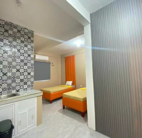 Xyc Hostel