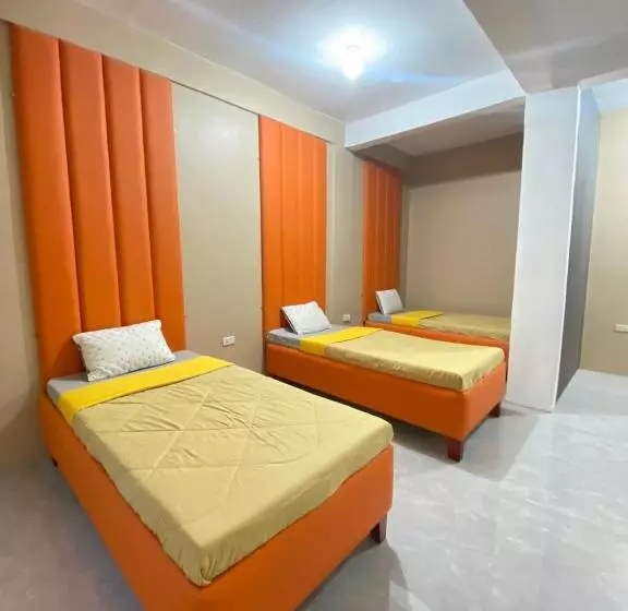 Xyc Hostel