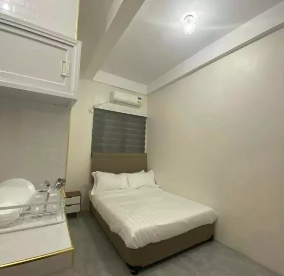 Xyc Hostel
