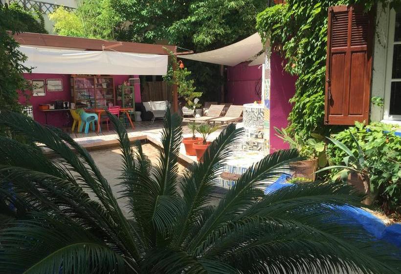 تختخواب و صبحانه Bastide Fauvette & Spa