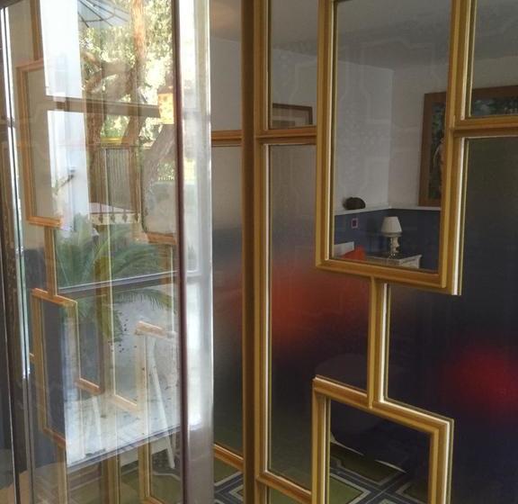 تختخواب و صبحانه Bastide Fauvette & Spa