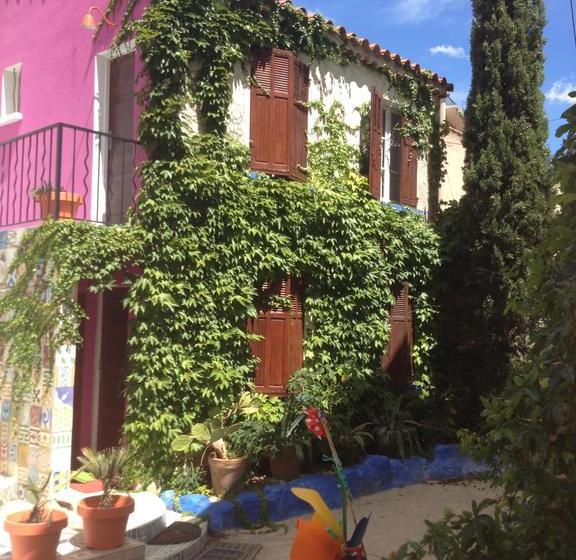 تختخواب و صبحانه Bastide Fauvette & Spa