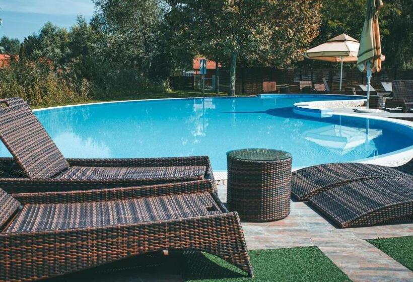 Erdőspuszta Club Hotel Fenyves