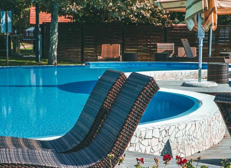 Erdőspuszta Club Hotel Fenyves