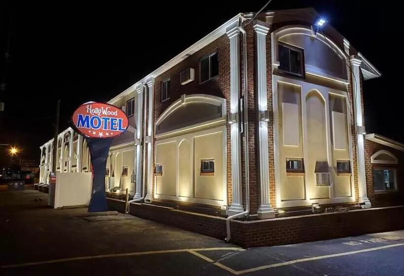 ホテル Americas Best Value Inn Avenel Woodbridge
