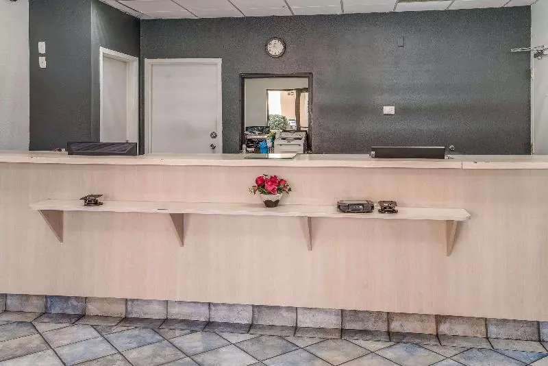 Hotelli Budget Inn